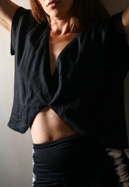 t-shirt noir réversible décolleté